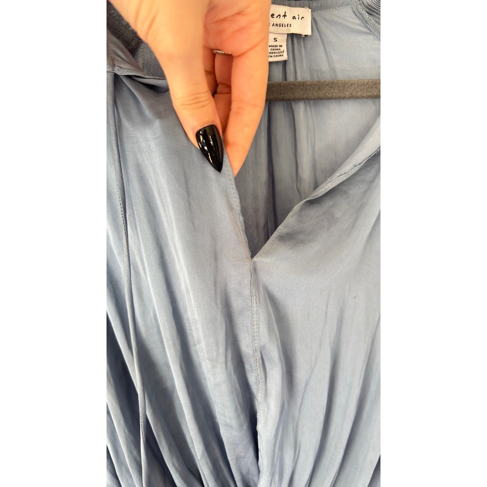 Current Air Blue Satin Twist Front V Neck Long Sleeve Blouse Top Size S - Picture 4 of 6